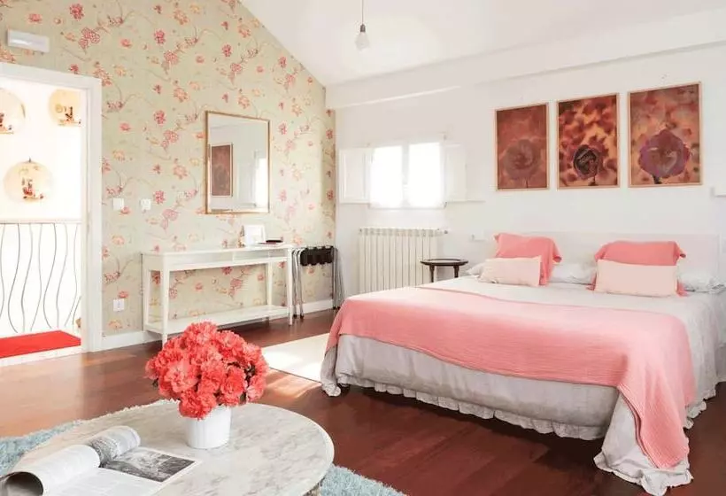 Fotos del hotel La Casa De Las Camelias:  7