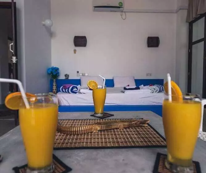 Fotos del hotel Nirvana Beach Boutique:  7