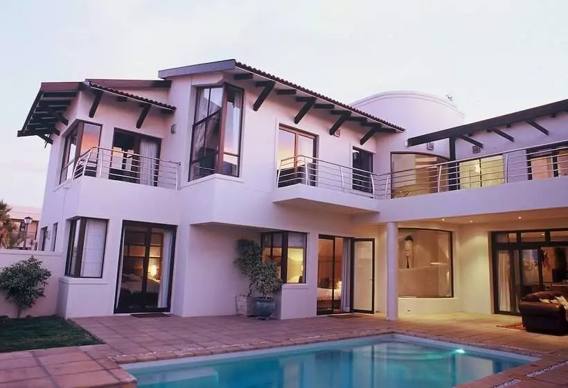 Fotos del hotel Atlantic Waves Guest House:  20