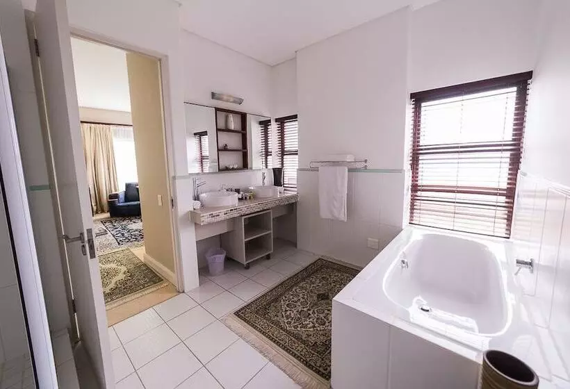 Fotos del hotel Atlantic Waves Guest House:  10