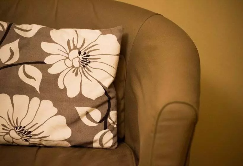 Fotos del hotel Sharamore House:  6