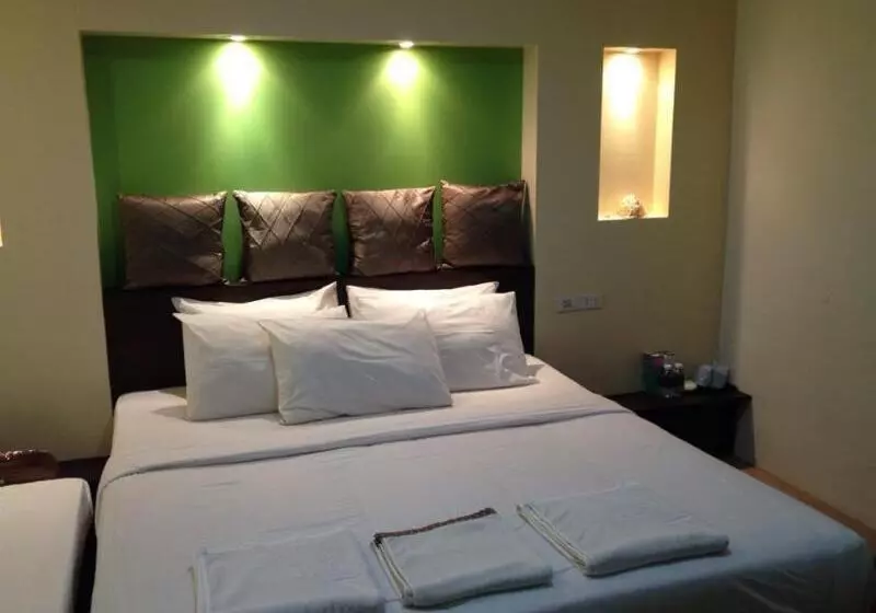 Fotos del hotel Andaman Legacy Guest House:  10