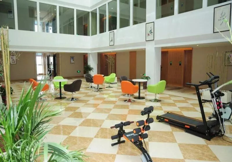 Fotos del hotel Greentree Inn Shandong Taian Feicheng Xincheng Road Business:  3