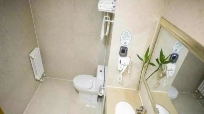 Fotos del hotel Greentree Inn Shandong Taian Feicheng Xincheng Road Business:  6