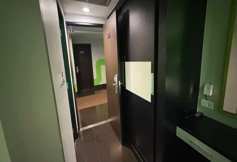 Fotos del hotel Vasidtee City:  25