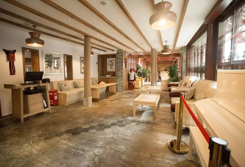 Fotos del hotel Lijiang Ivy Garden Resort:  2