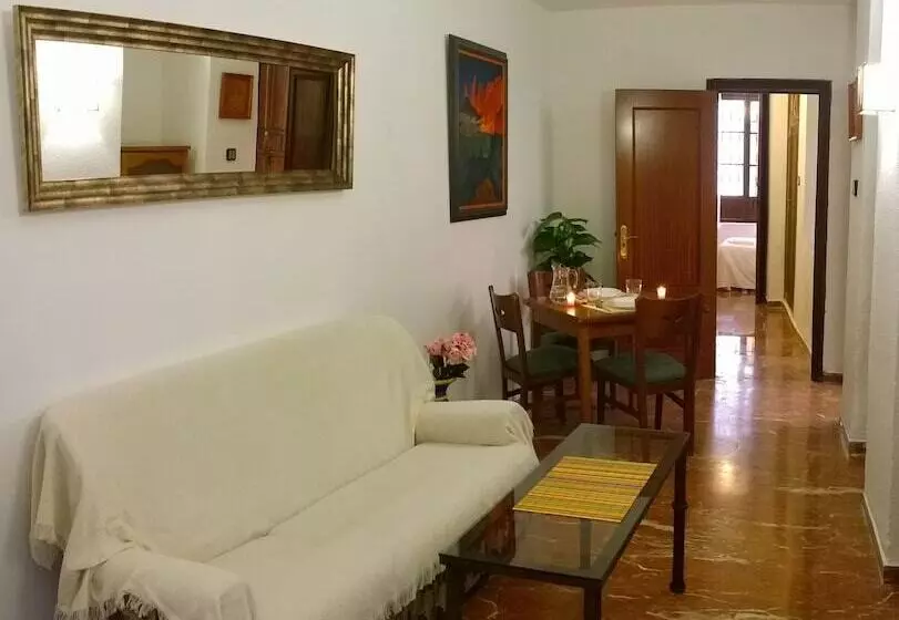 Fotos del hotel Casa Patio De La Vega:  14