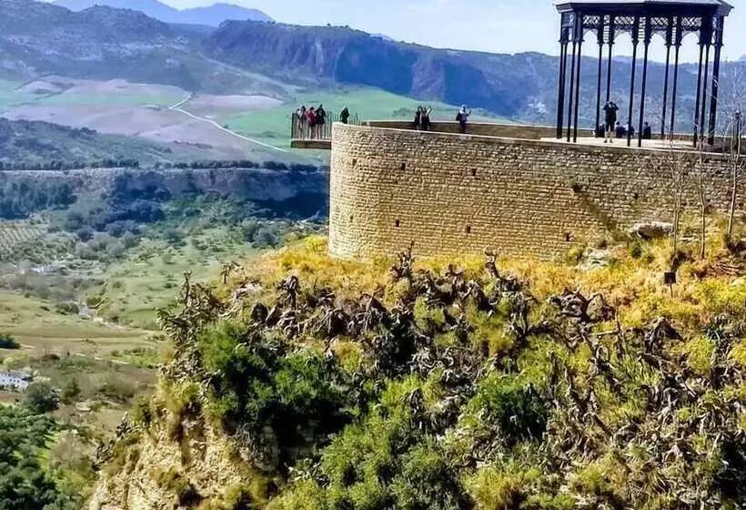 Fotos del hotel La Perla Blanca  Ronda:  17