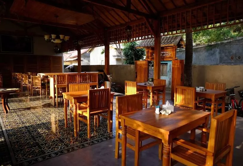 Fotos del hotel Paradesa Villa:  5