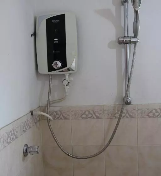 Fotos del hotel Holiday Guest Inn:  6