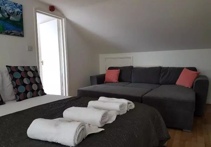 Fotos del hotel London Queens Apartments:  24
