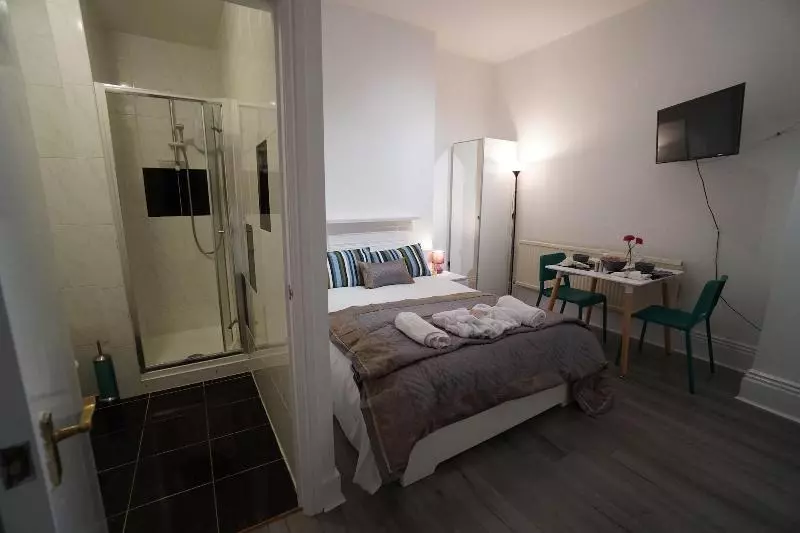 Fotos del hotel London Queens Apartments:  5
