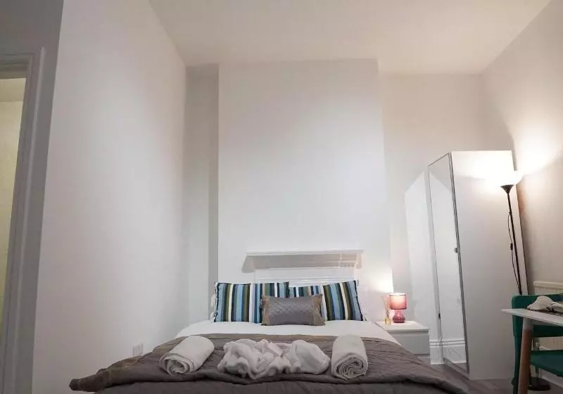 Fotos del hotel London Queens Apartments:  15
