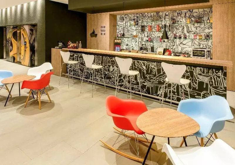 Fotos del hotel Ibis Cali Granada:  4
