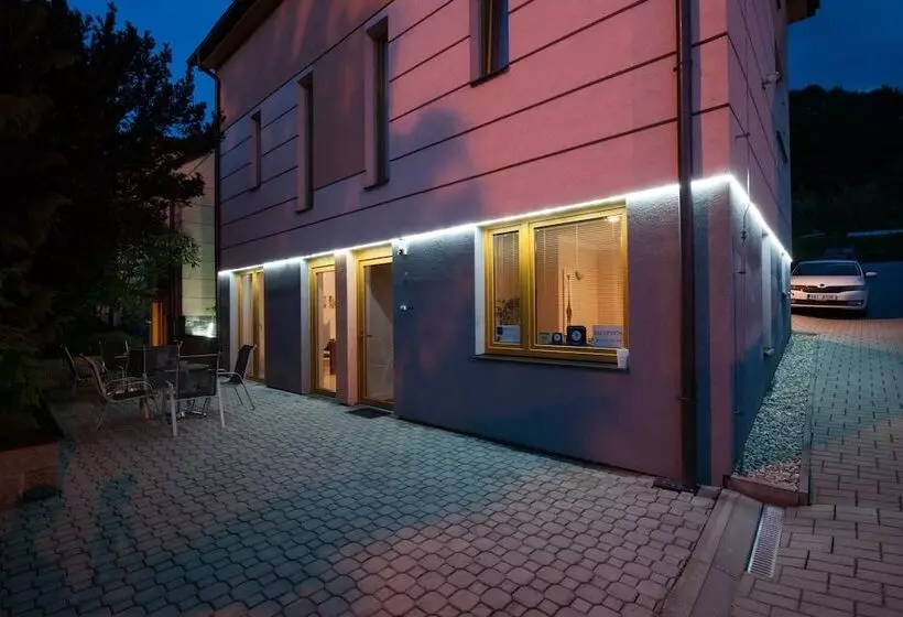 Fotos del hotel Garni Pod Skalkou:  17