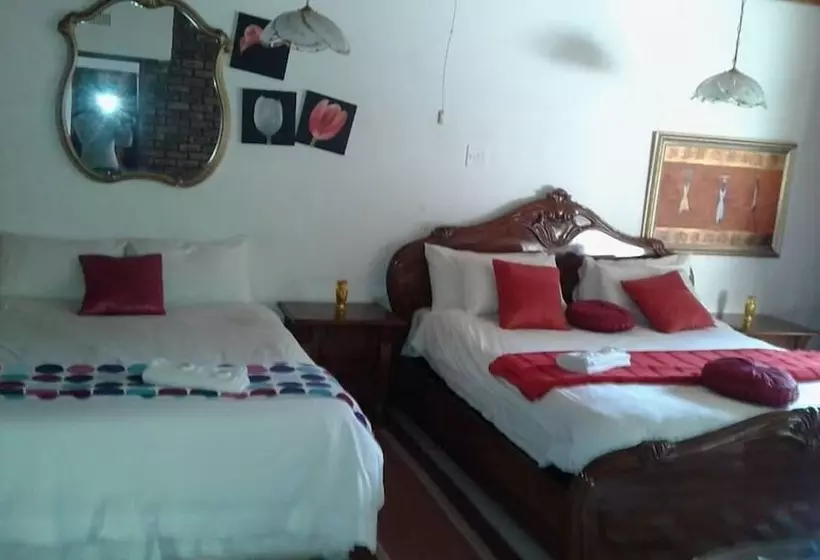 Fotos del hotel Royal Olympia Lodges And Safaris:  16