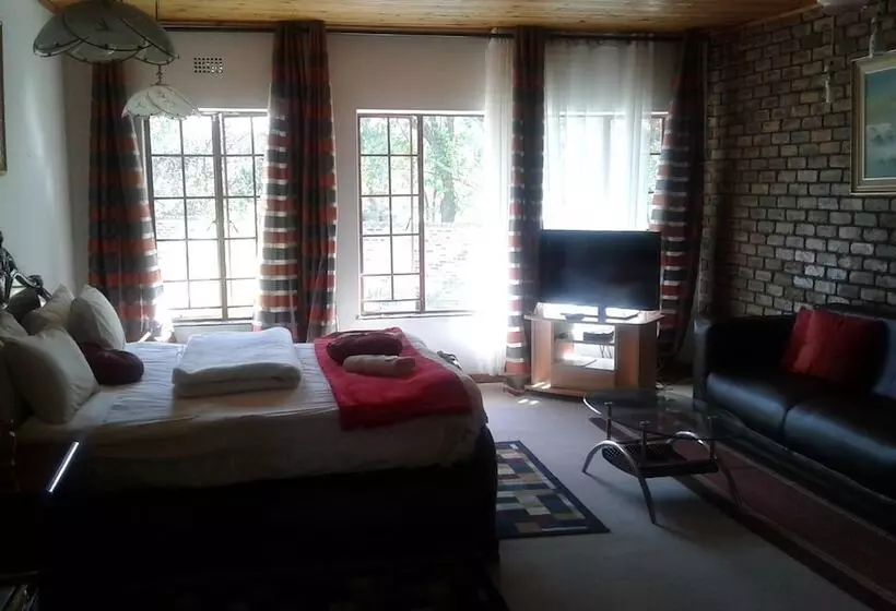Fotos del hotel Royal Olympia Lodges And Safaris:  22