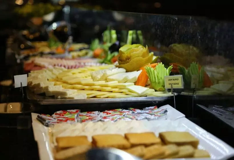 Fotos del hotel Tryp By Wyndham Istanbul Sancaktepe:  21