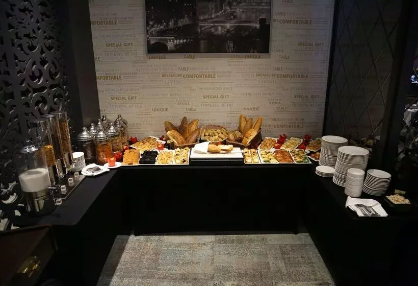 Fotos del hotel Tryp By Wyndham Istanbul Sancaktepe:  24