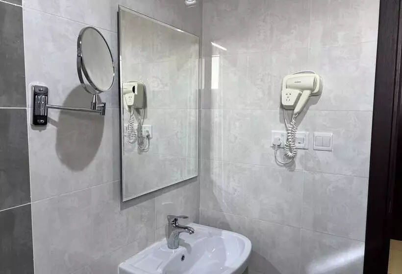 Fotos del hotel Orchid Suites 4:  7