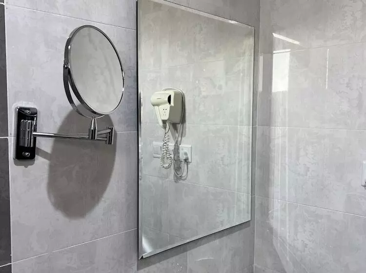 Fotos del hotel Orchid Suites 4:  11