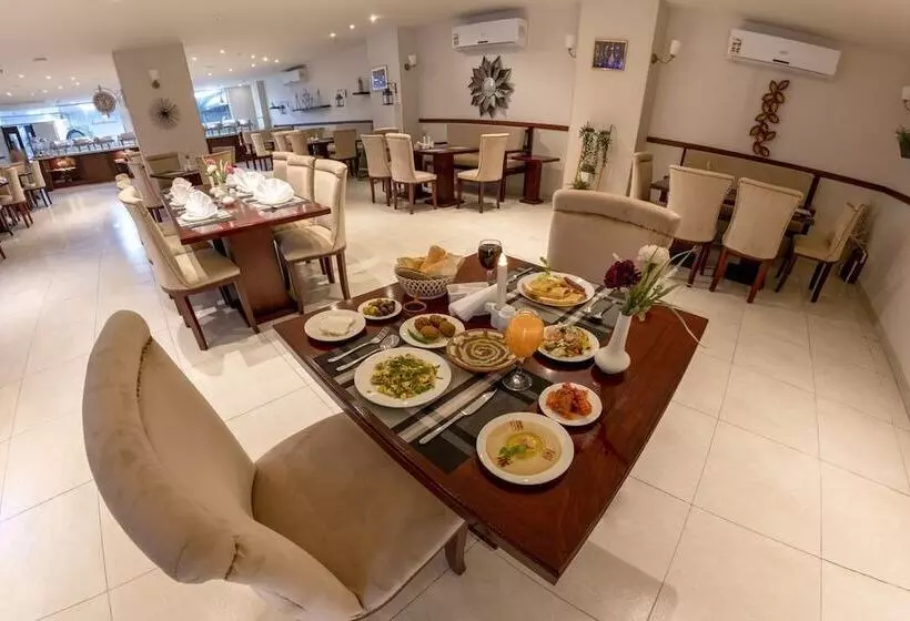 Fotos del hotel Orchid Suites 4:  12