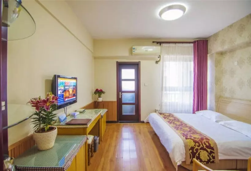 Fotos del hotel Golden Tree Business:  7