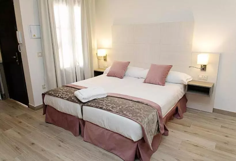 Fotos del hotel Suites La Posada De Pilar:  2