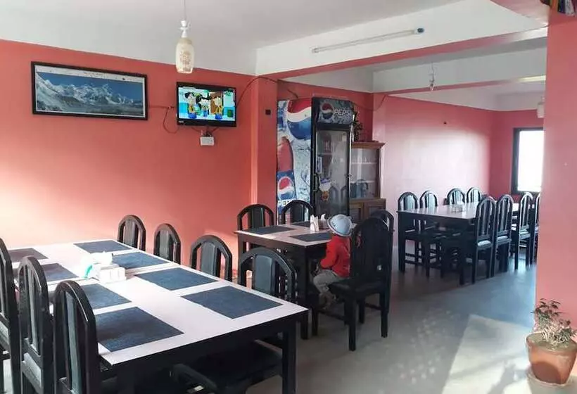 Fotos del hotel Nagarkot Holiday Inn:  3