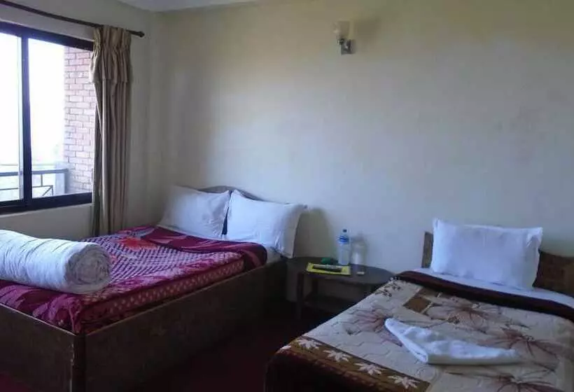 Fotos del hotel Nagarkot Holiday Inn:  2