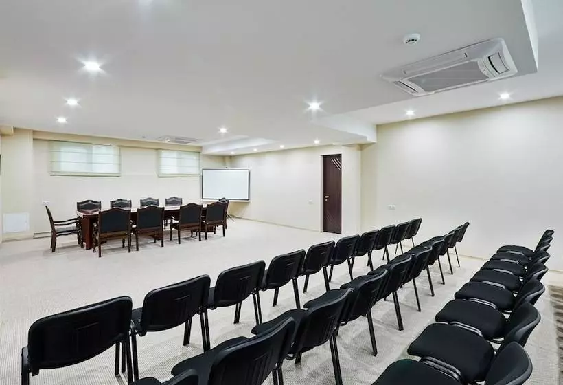 Fotos del hotel Lisi Hills:  25