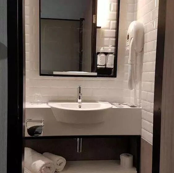 Fotos del hotel Aerotel London Heathrow T2 & T3:  12