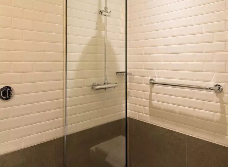 Fotos del hotel Aerotel London Heathrow T2 & T3:  15