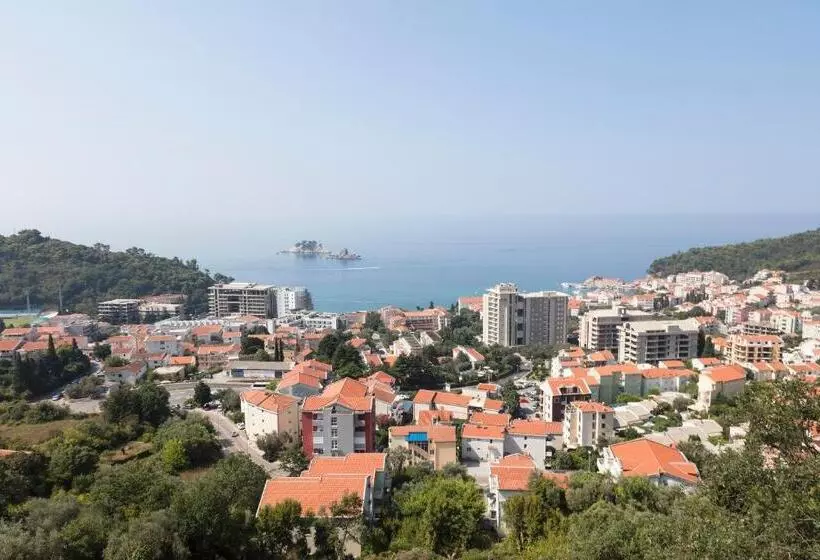 Fotos del hotel Ami Budva Petrovac:  18
