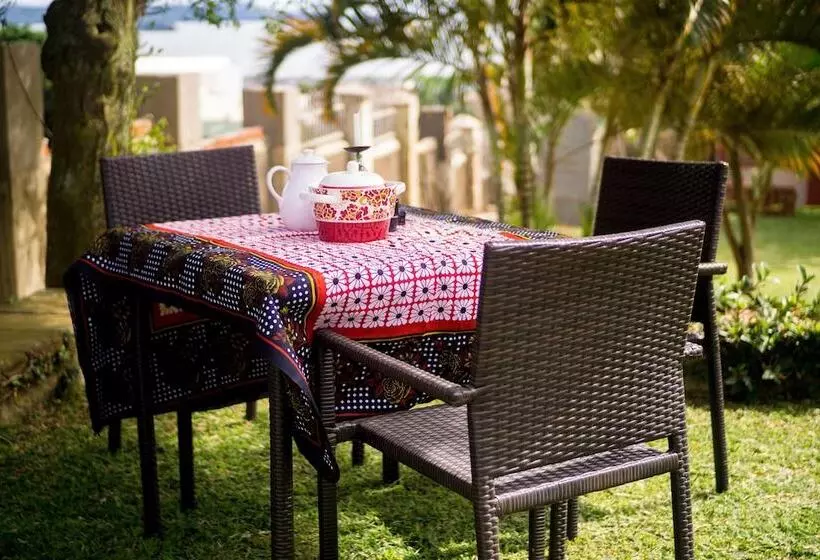 Fotos del hotel Lake Breeze House:  9