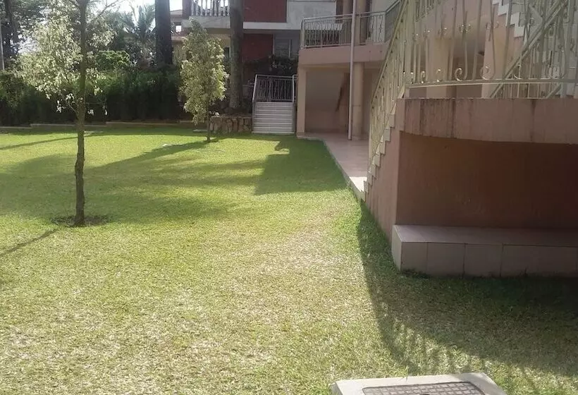 Fotos del hotel Lake Breeze House:  18
