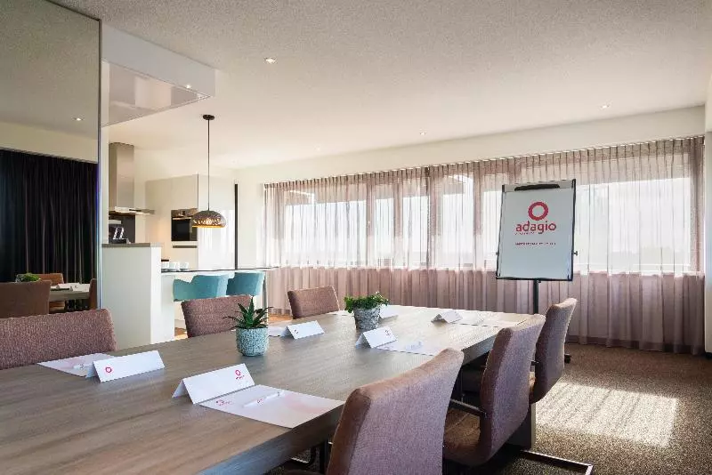 Fotos del hotel Adagio Amsterdam City South:  5