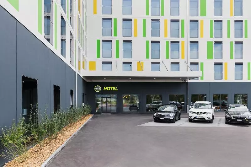 Fotos del hotel B&b Hotel Zürich Airport:  8