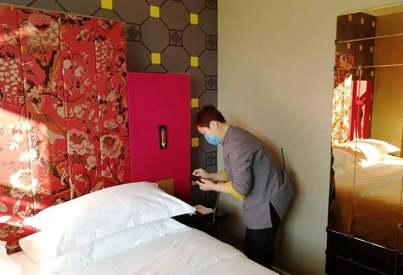 Fotos del hotel Jinjiang Metropolo Shanghai Xintiandi:  31