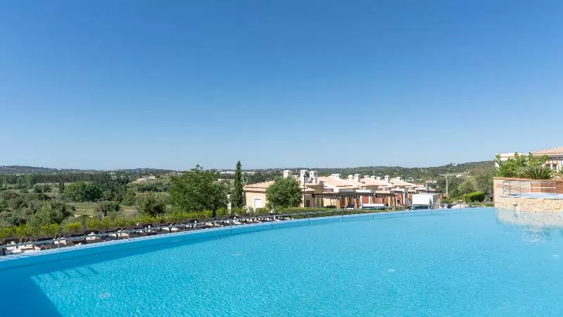 Vale Da Ribeira Residences
