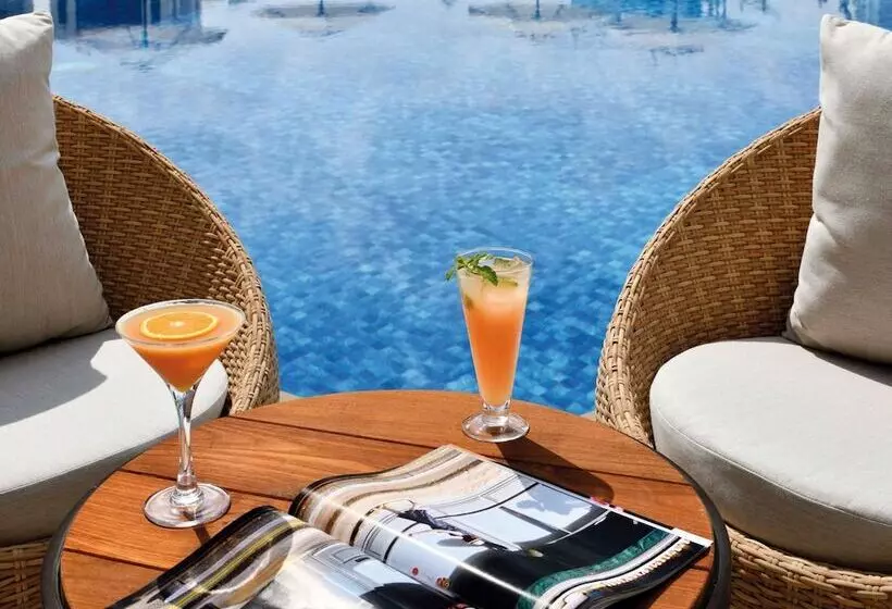 Fotos del hotel Mövenpick  Apartments Downtown Dubai:  78