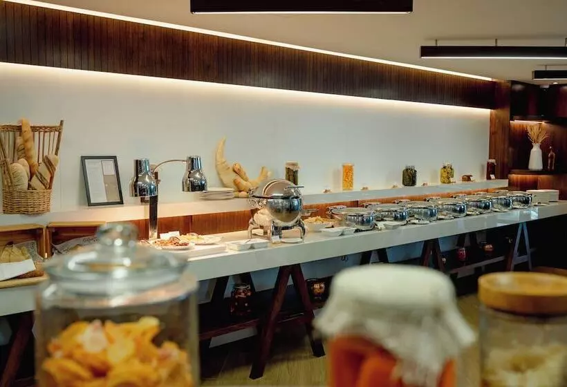 Fotos del hotel Mövenpick  Apartments Downtown Dubai:  98