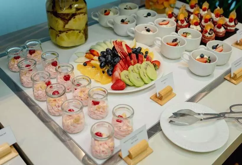 Fotos del hotel Mövenpick  Apartments Downtown Dubai:  8