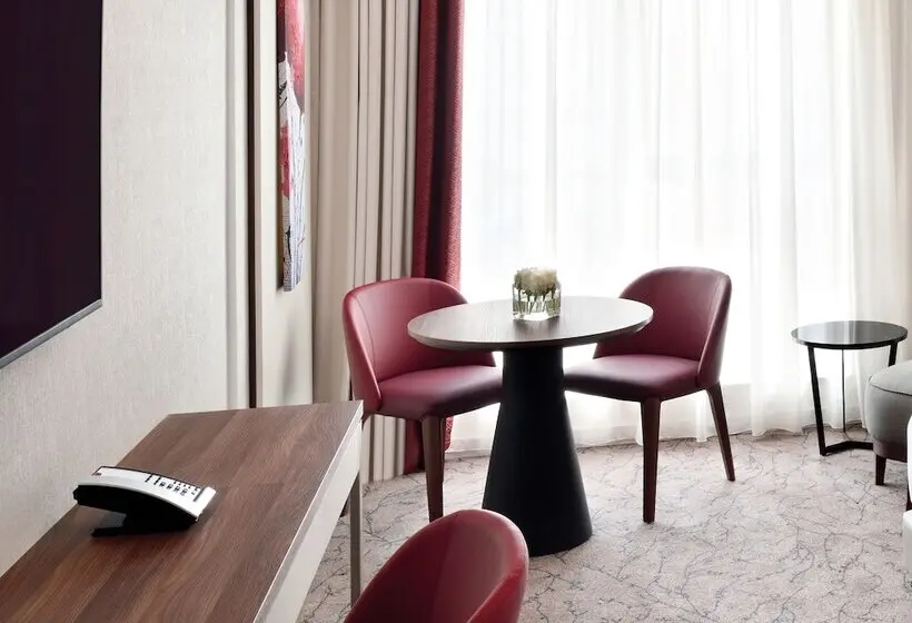 Fotos del hotel Mövenpick  Apartments Downtown Dubai:  65
