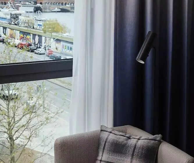 Fotos del hotel Indigo Berlin  East Side Gallery, An Ihg:  8