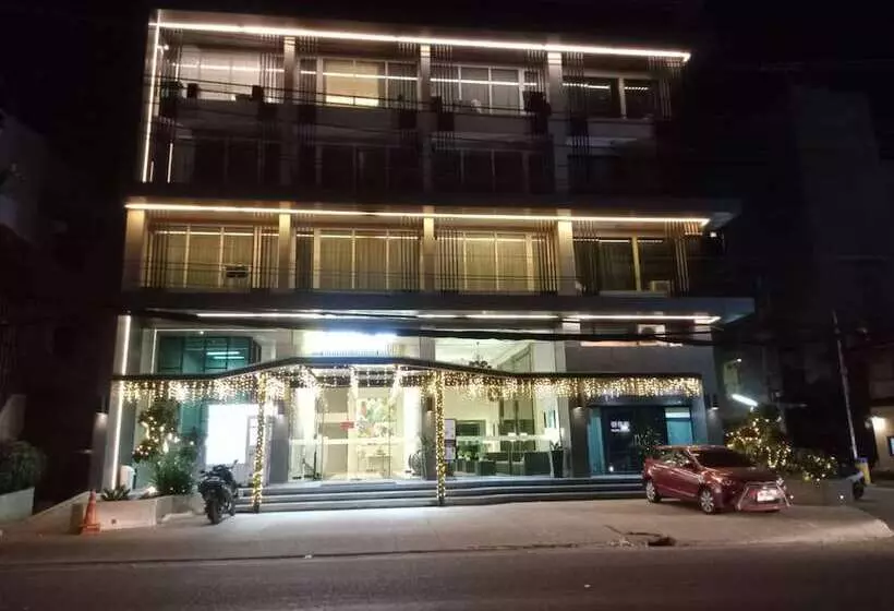 Patong Bay Exclusive