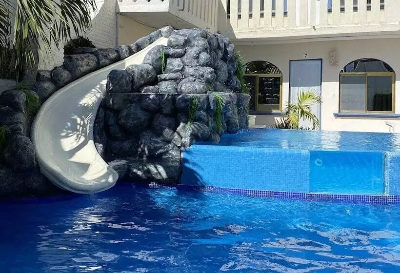 Fotos del hotel Playa De Oro:  14