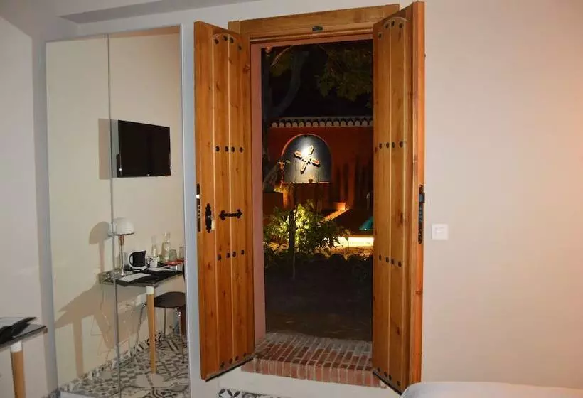 Fotos del hotel Alojamiento Con Encanto La Luna En El Alba:  2
