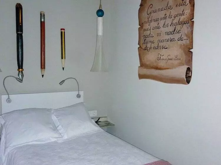 Fotos del hotel Alojamiento Con Encanto La Luna En El Alba:  5