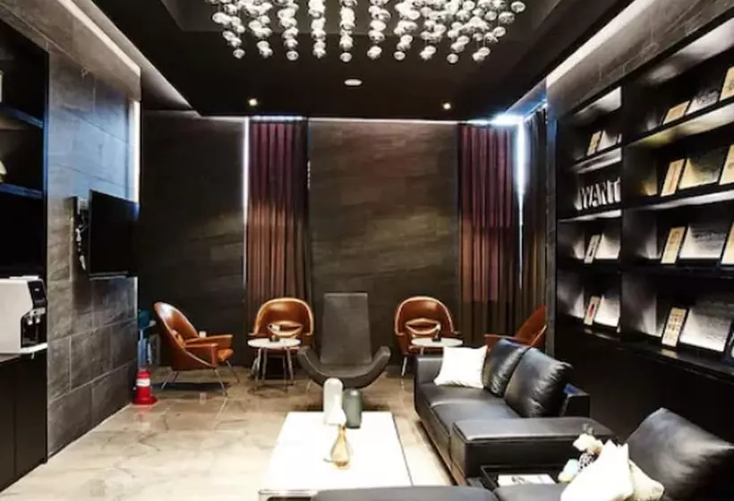 Fotos del hotel Wanted:  24